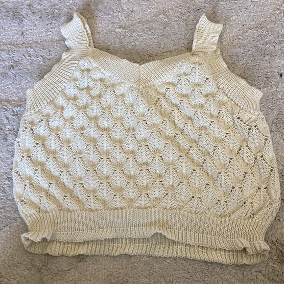 Knot tank crop top - Picture 3 of 3